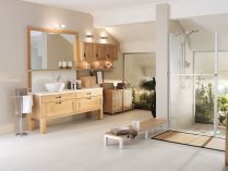 Muebles de madera para un baño escandinavo